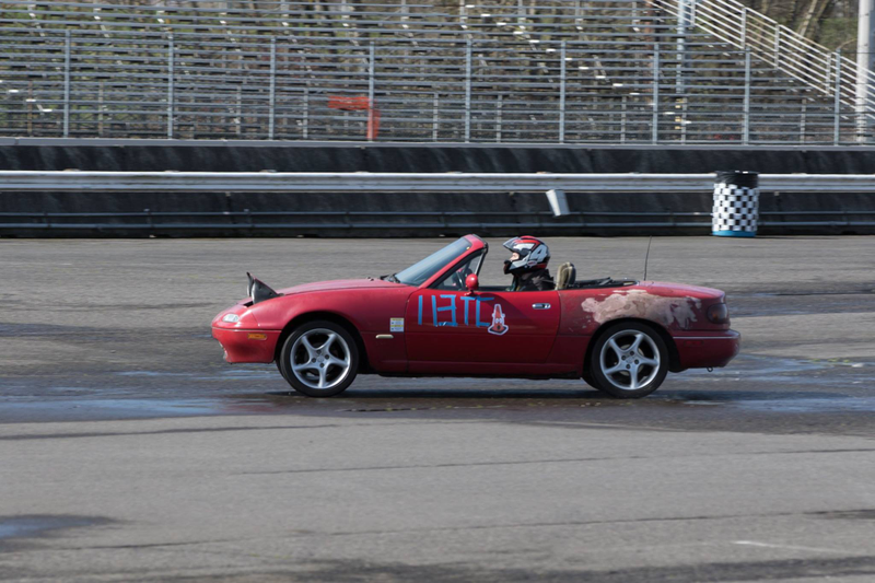 Illustration for article titled Long Overdue $200 Miata Update (Part 6)